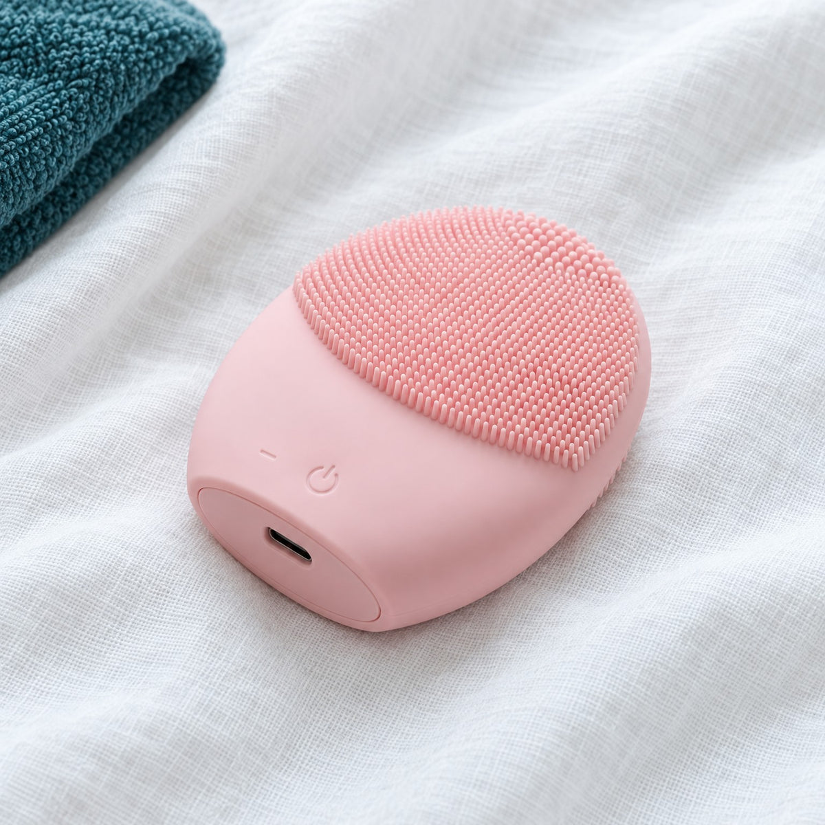 Facial Cleansing Brush